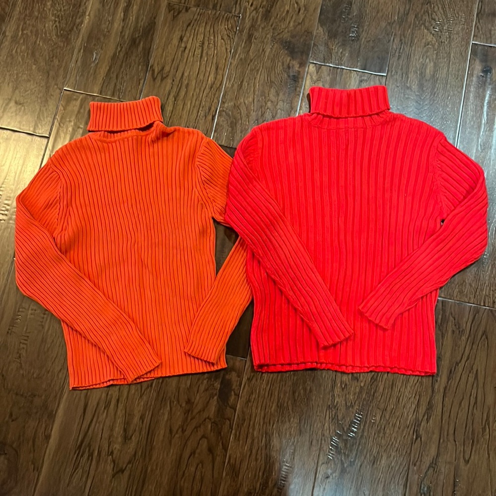 Vintage Elisabeth Samuels turtleneck sweaters